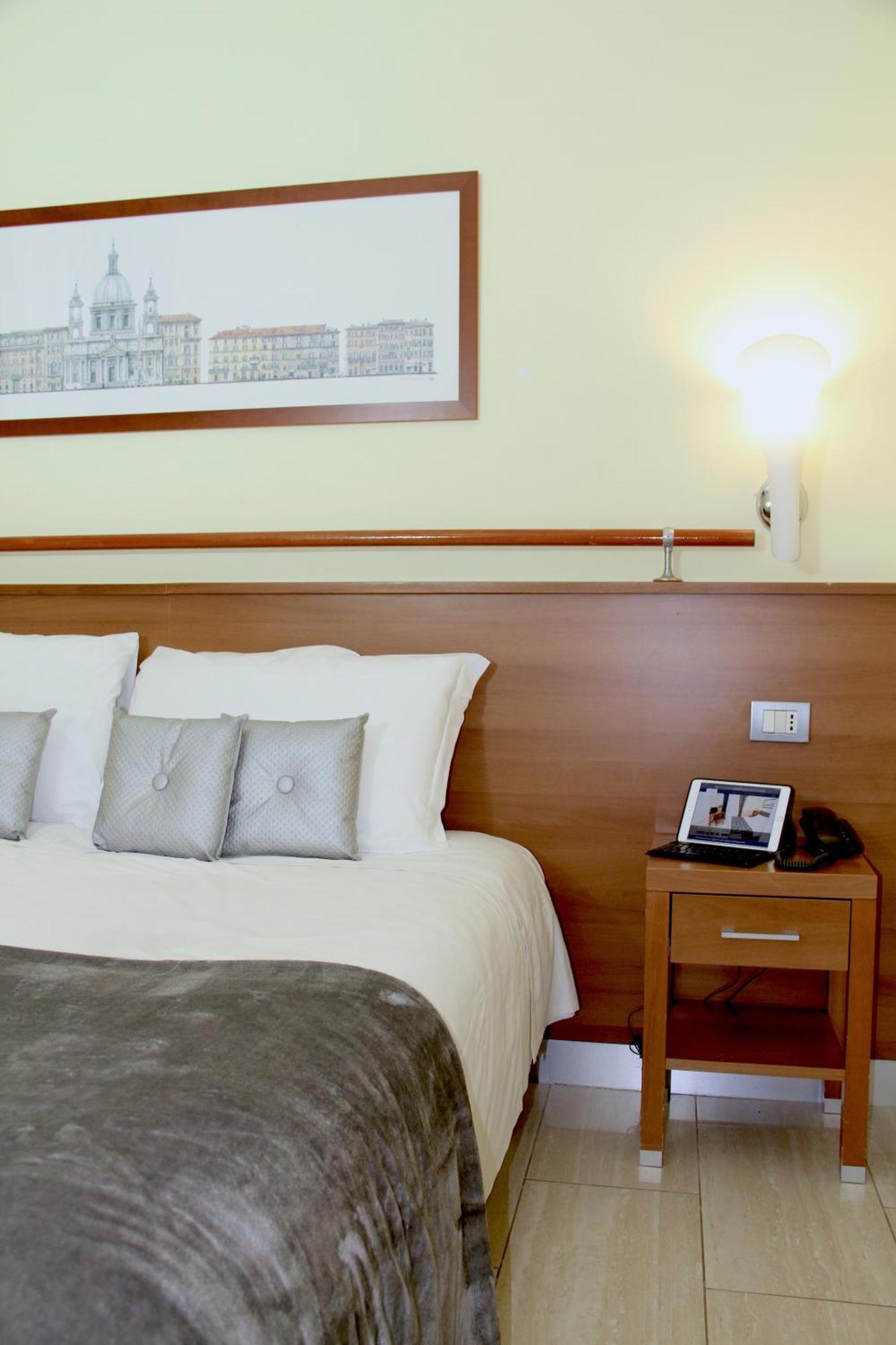 Hotel Windrose Рим Экстерьер фото
